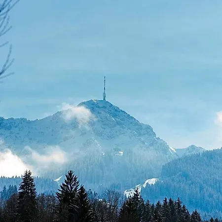 Exclusive Tyrolean Near Lifts Hotel