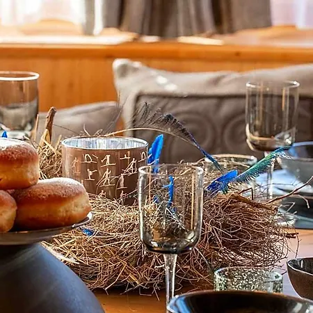 Exclusive Tyrolean Near Lifts Hotel 4*