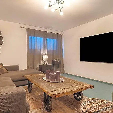 Exclusive Tyrolean Near Lifts Hotel 4*