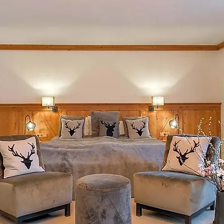 Exclusive Tyrolean Near Lifts 4* Sankt Johann in Tirol